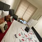 Comfort With Smart Tv & Netflix Larnaca