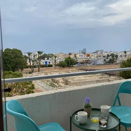 Δωμάτια σε οικογενειακή κατοικία Comfort With Smart Tv & Netflix *