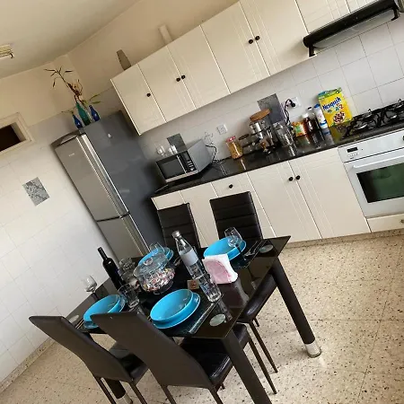 Comfort With Smart Tv & Netflix Λάρνακα